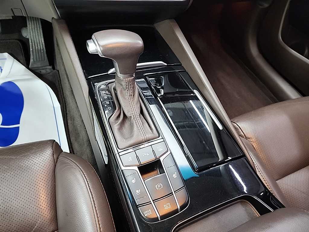 KIA K7 - Vista 8