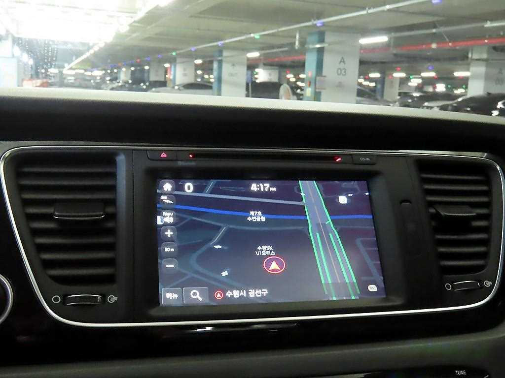 KIA Carnival 2015 Negro - Importación desde Corea - HF Imports Iquique - Foto 13