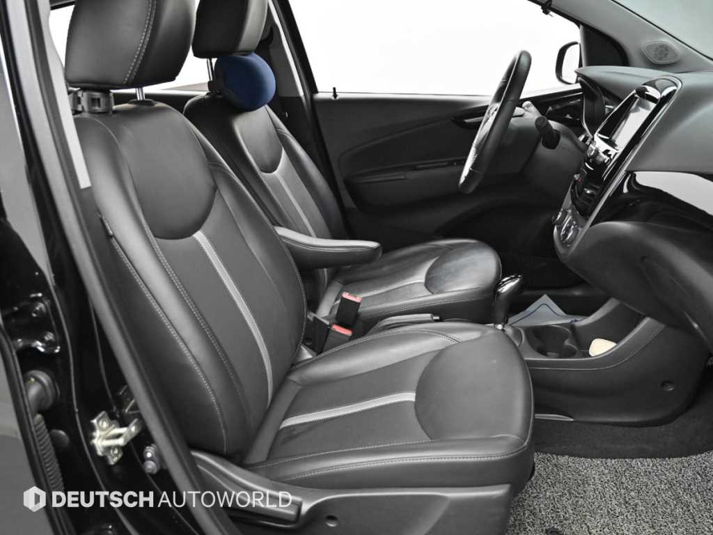 Chevrolet Spark - Vista 10