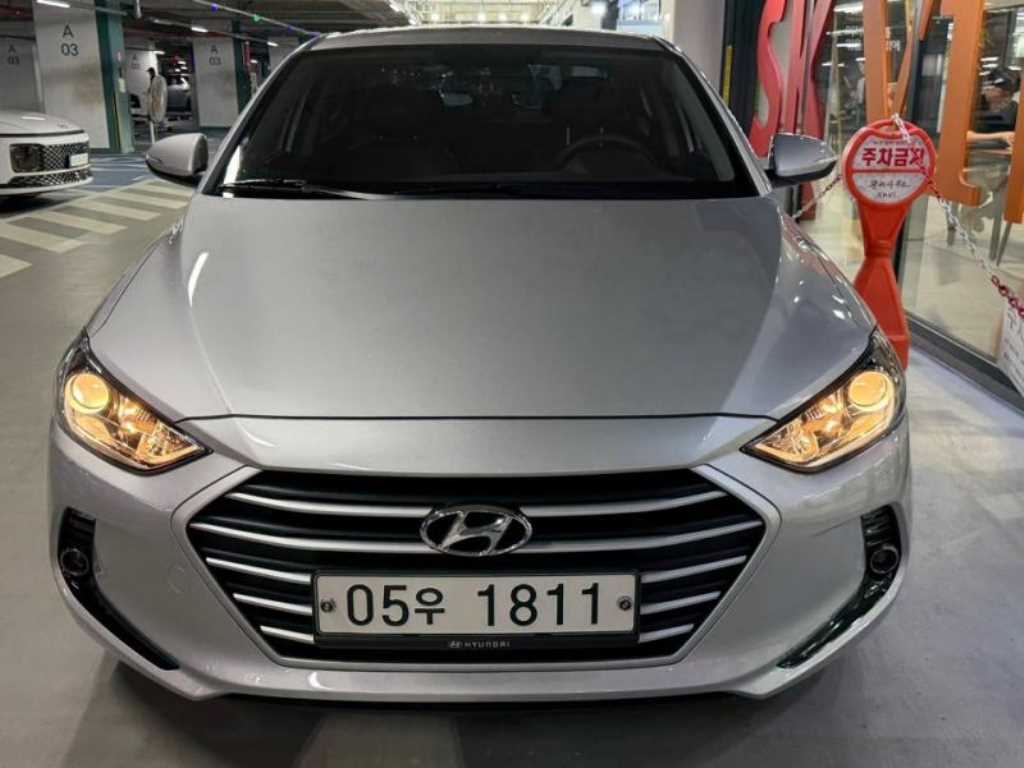 HYUNDAI Avante 2018 - Importación desde Corea - HF Imports Iquique - Foto 1