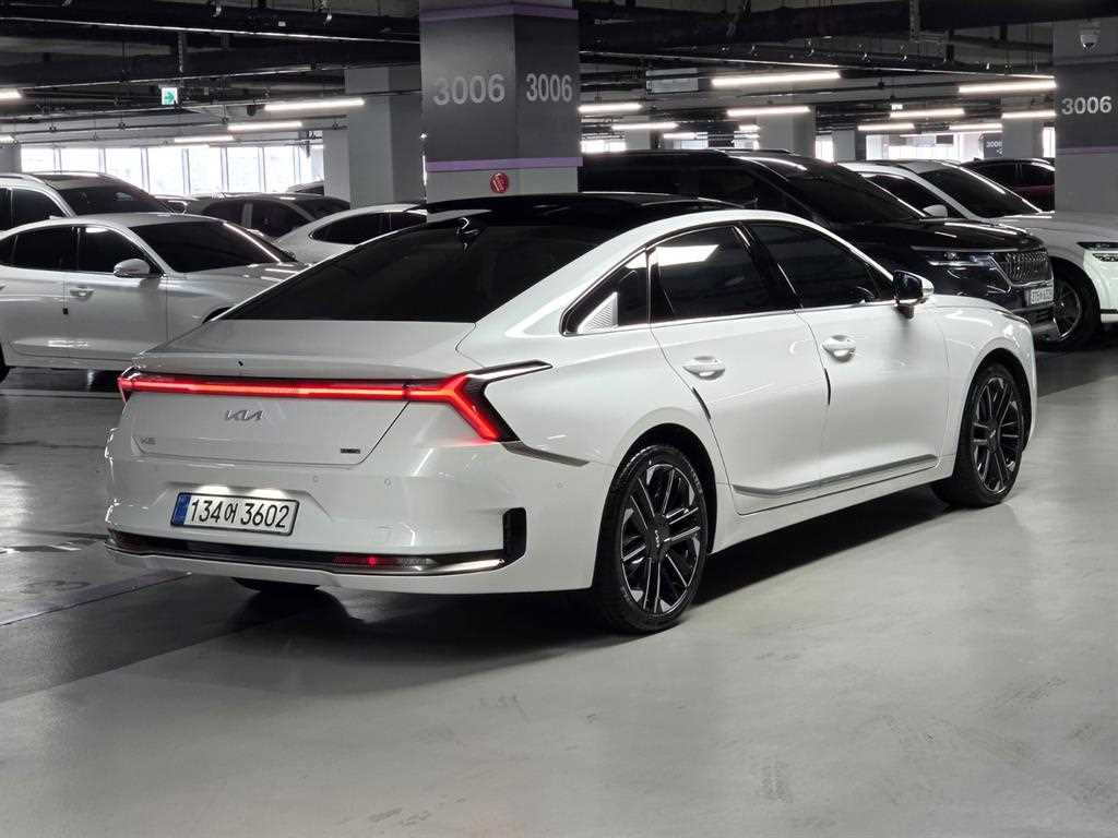 KIA K8 - Vista 2