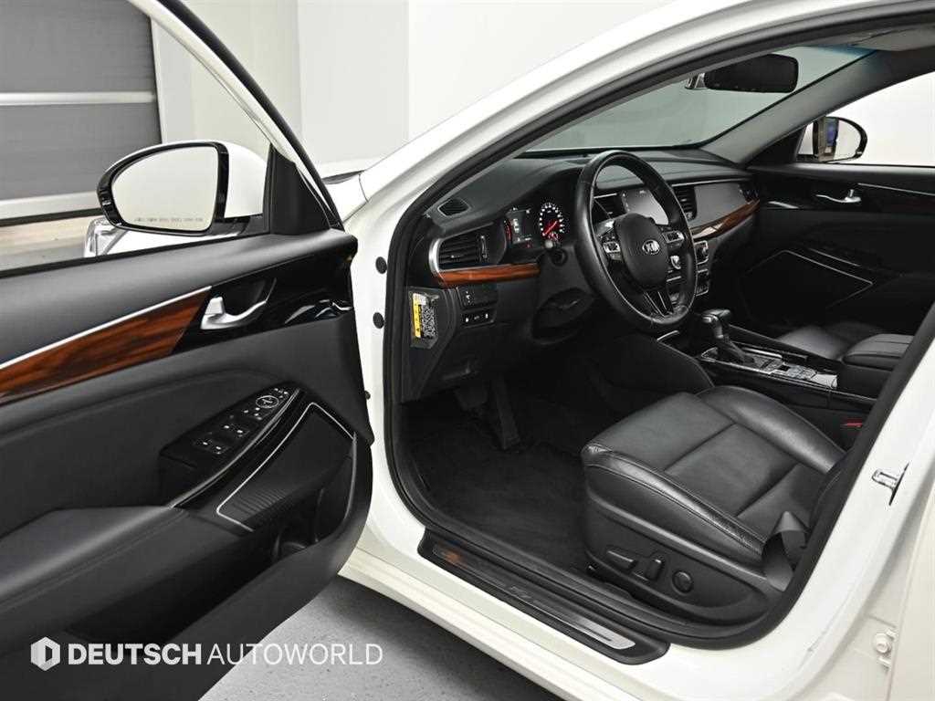 KIA K7 - Vista 11