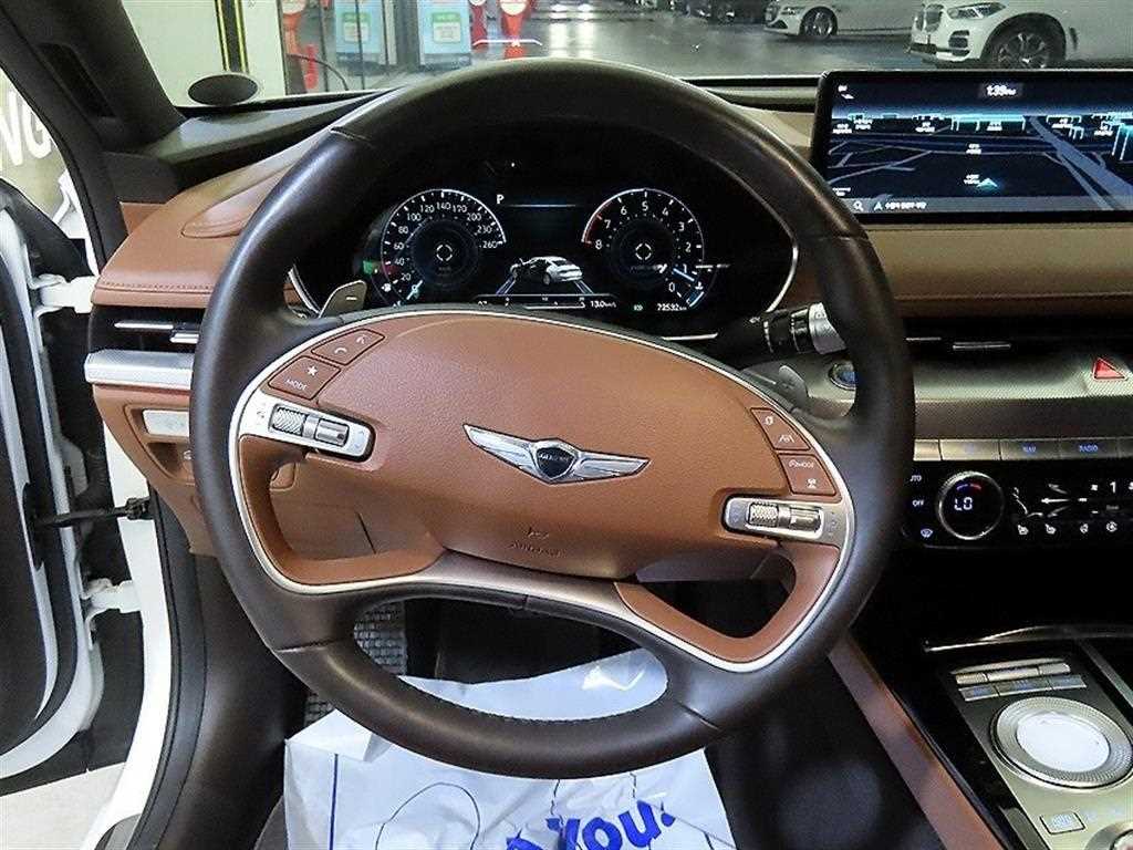 Genesis G80 - Vista 9
