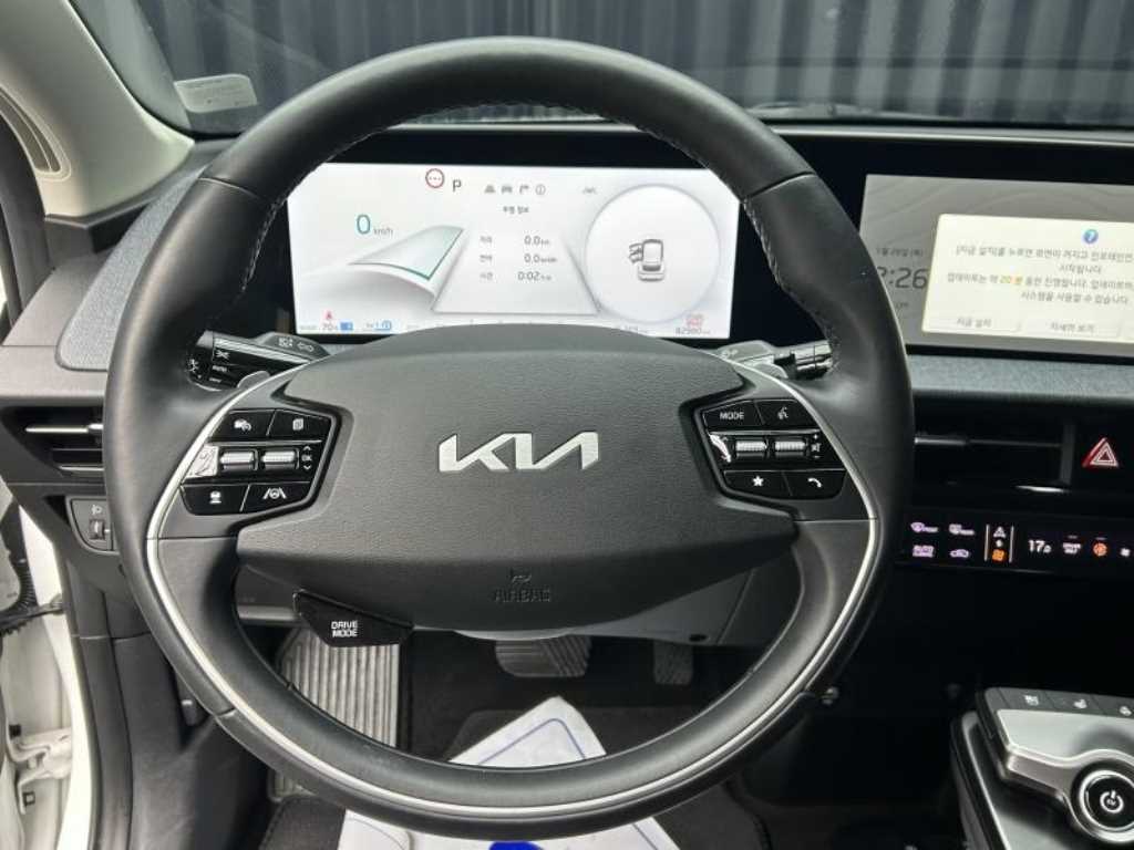 KIA EV6 - Vista 8