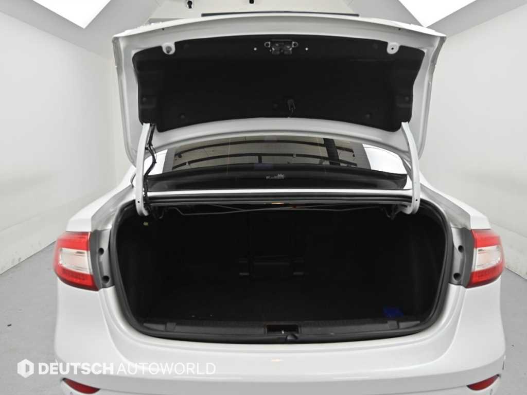 SAMSUNG SM3 2017 Blanco - Importación desde Corea - HF Imports Iquique - Foto 19