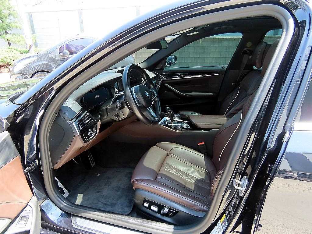 BMW 5 Series - Vista 5