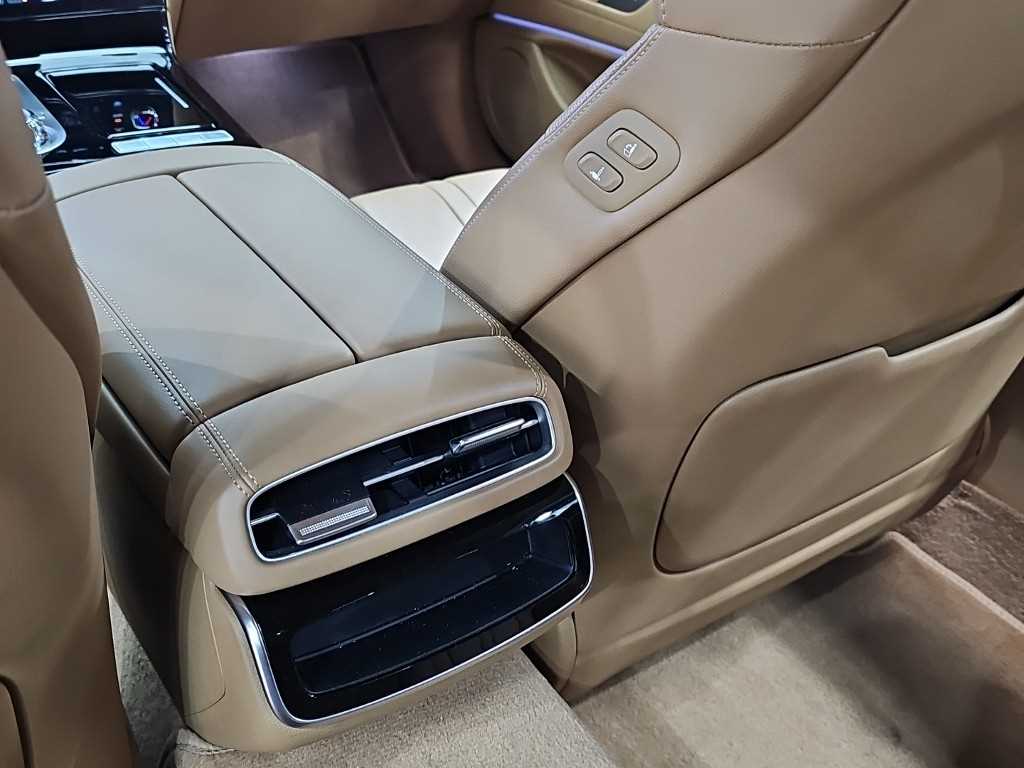 Genesis G80 2025 Negro - Importación desde Corea - HF Imports Iquique - Foto 14