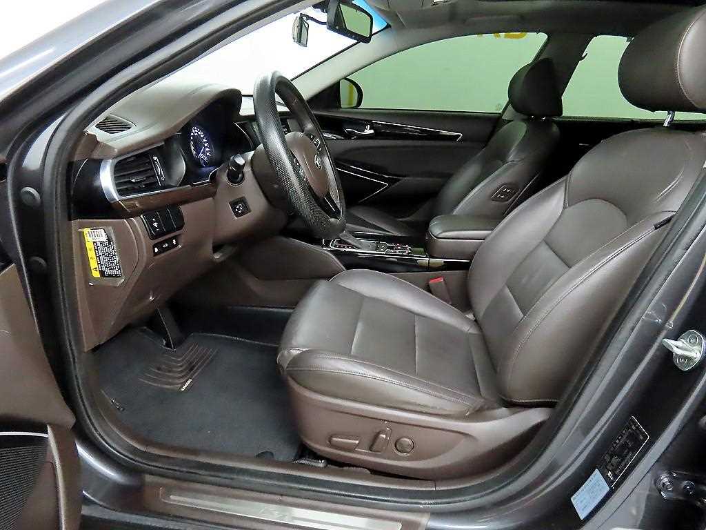 KIA K7 - Vista 5