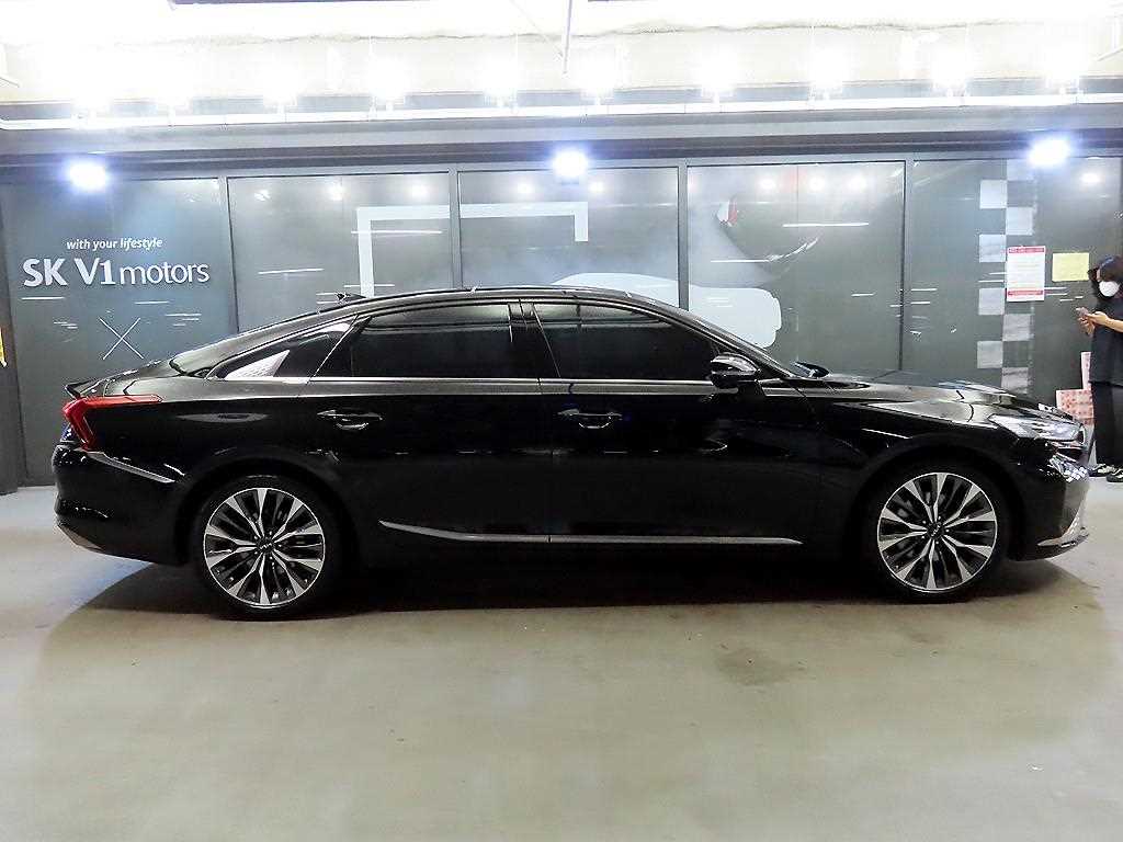 KIA K8 - Vista 3