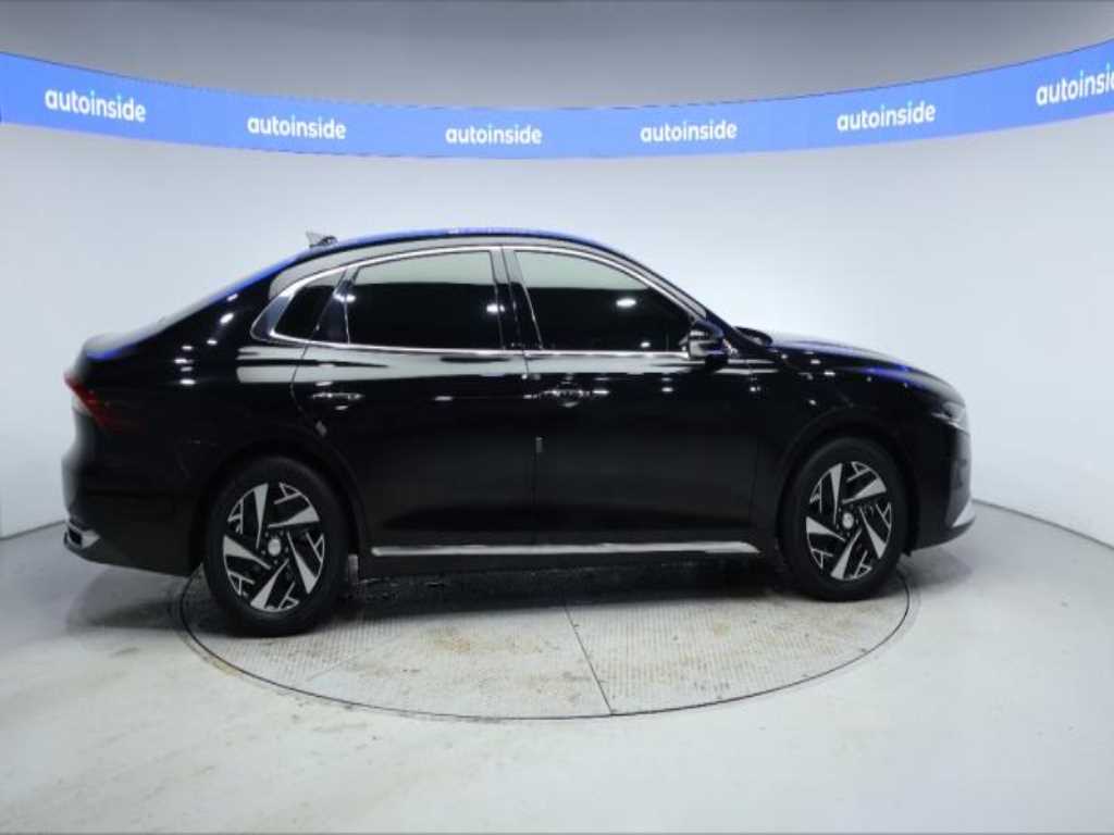 HYUNDAI Grandeur - Vista 3