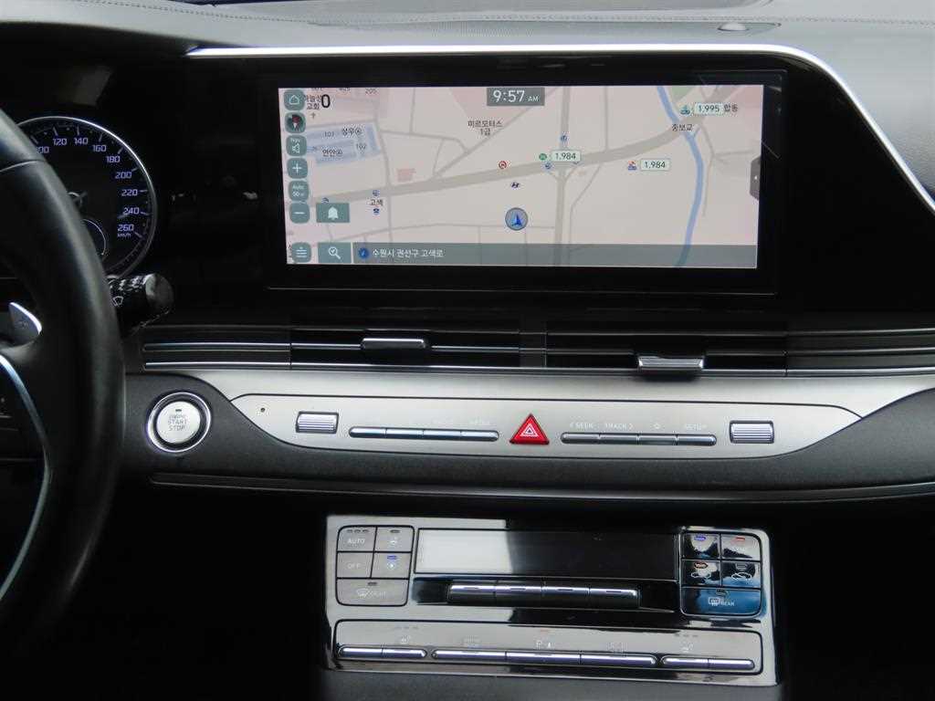 HYUNDAI Grandeur - Vista 10