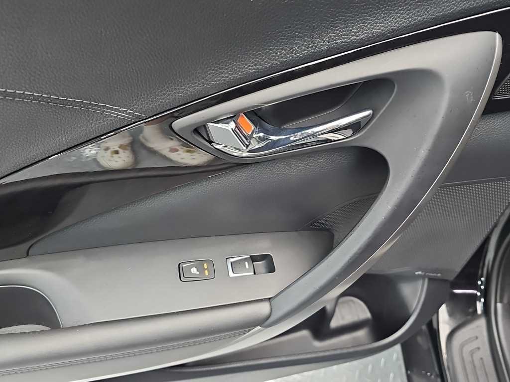 HYUNDAI Grandeur 2015 Negro - Importación desde Corea - HF Imports Iquique - Foto 13