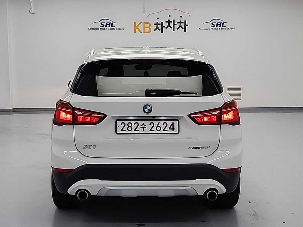 BMW X1 - Vista 3