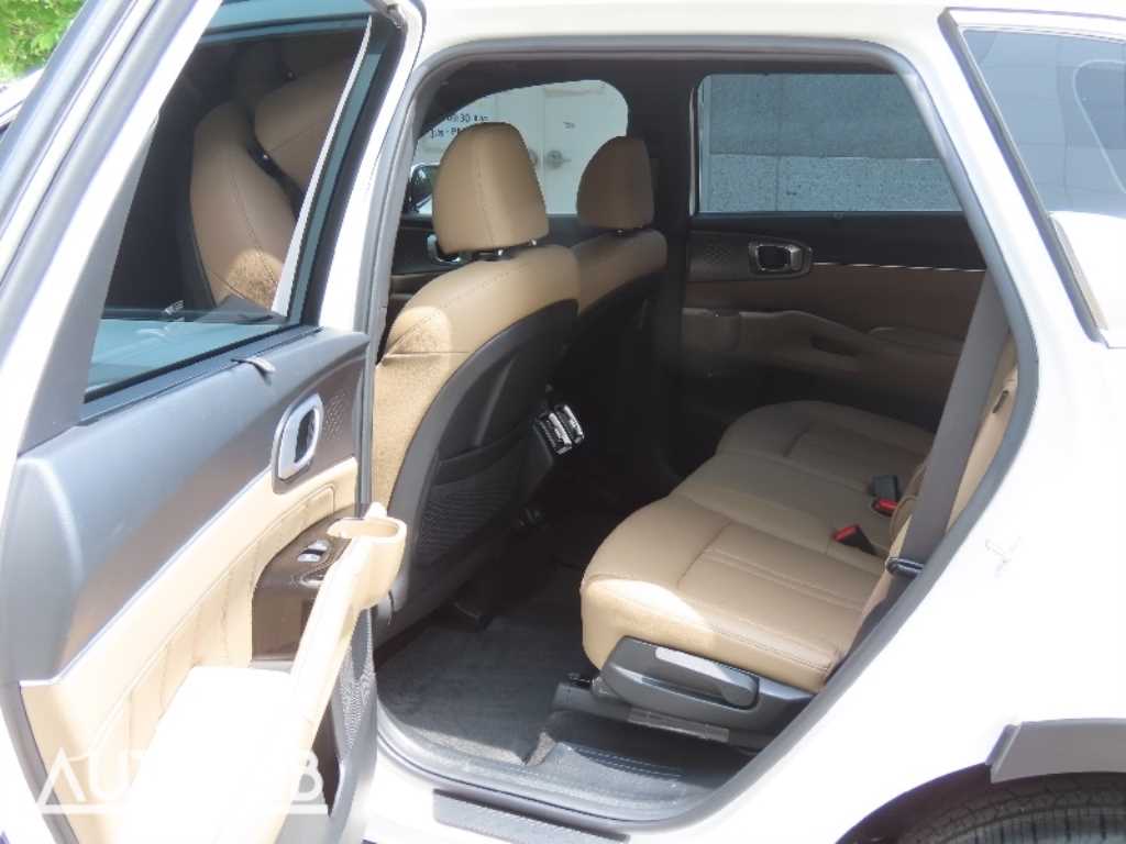 KIA Sorento 2025 - Importación desde Corea - HF Imports Iquique - Foto 15
