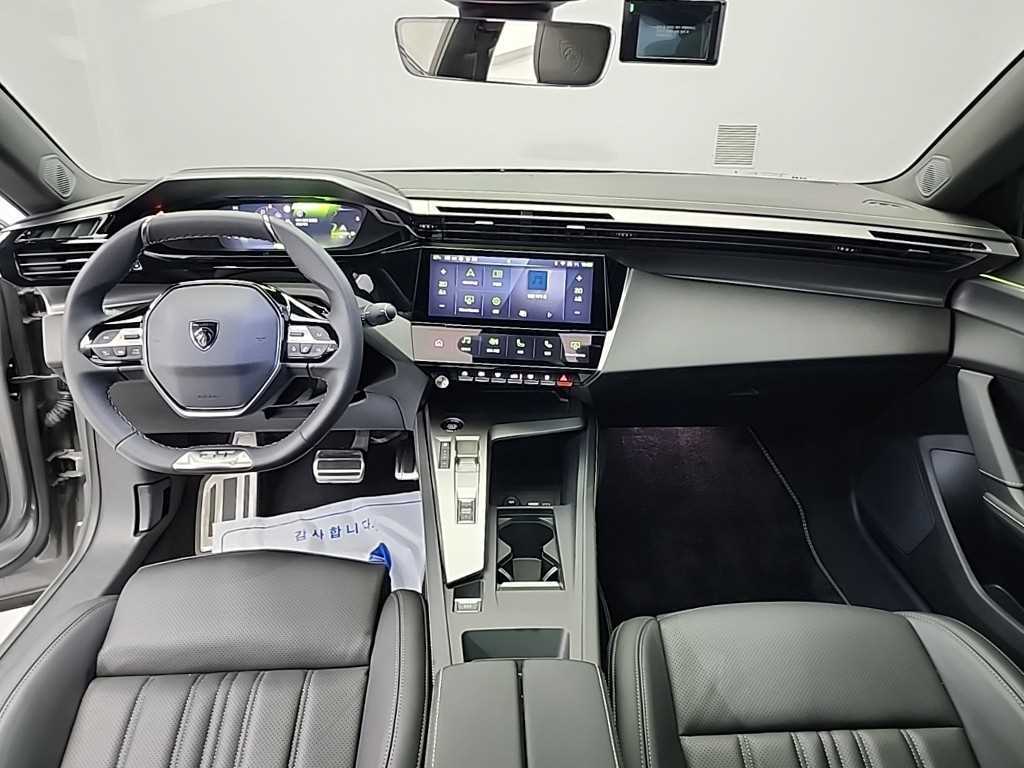 Peugeot 408 - Vista 7