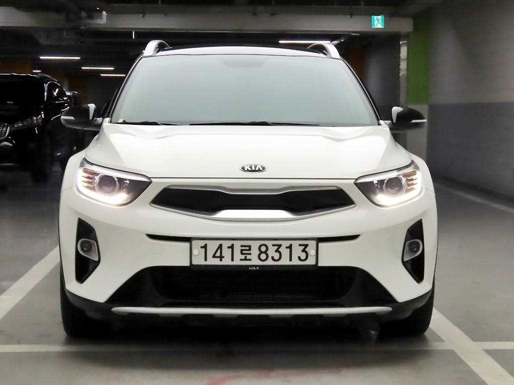 KIA Stonic 2020 Blanco - Importación desde Corea - HF Imports Iquique - Foto 1
