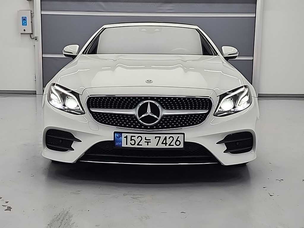 Mercedes Benz E class - Vista 3