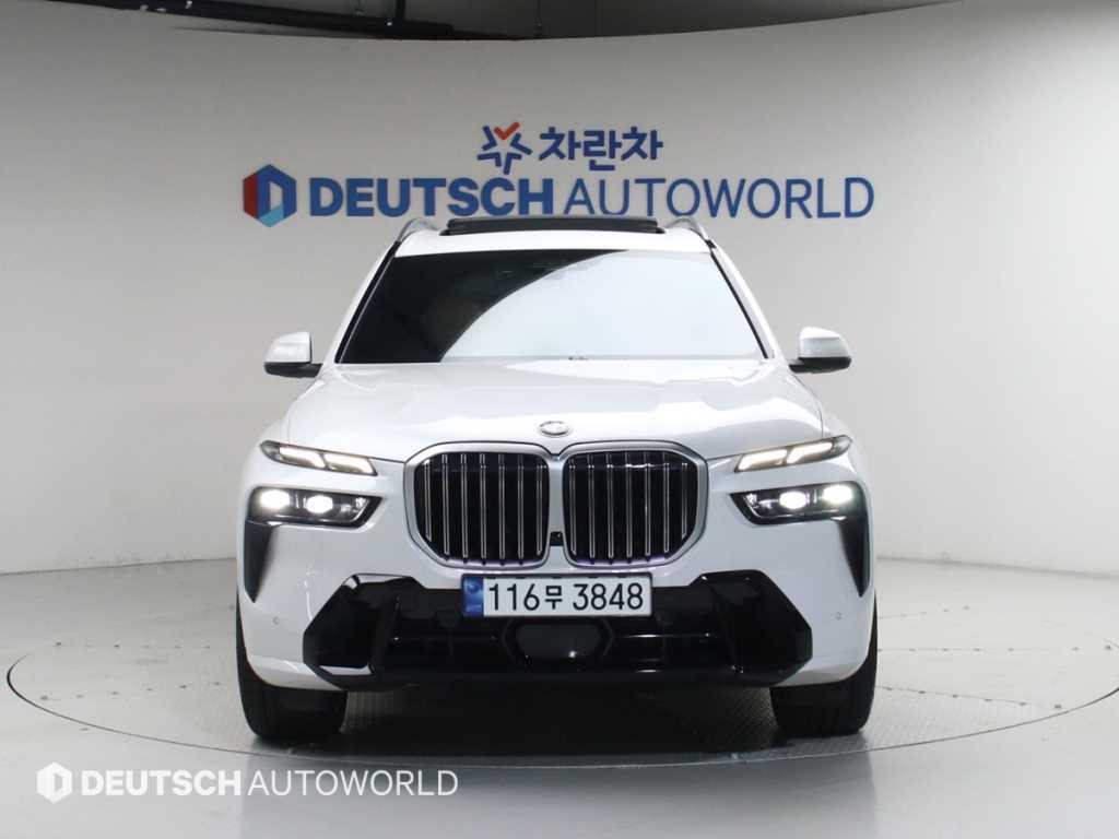 BMW X7 - Vista 3