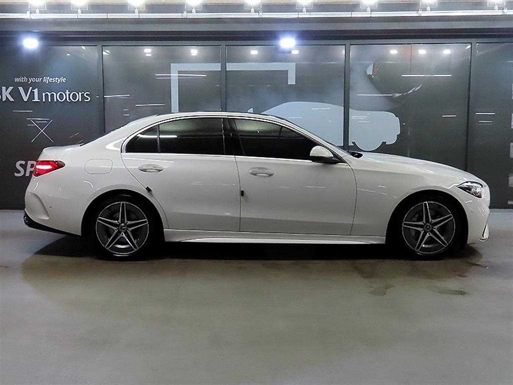 Mercedes Benz C Class - Vista 3