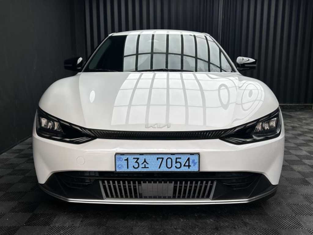 KIA EV6 - Vista 2