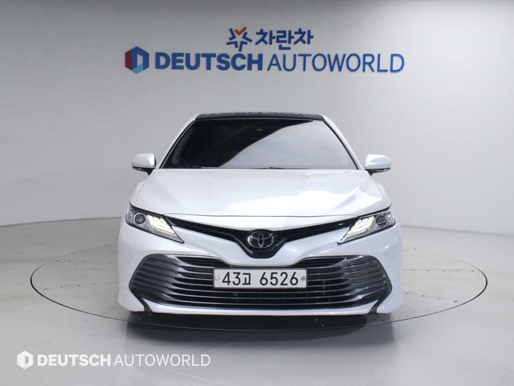 Toyota Camry - Vista 3