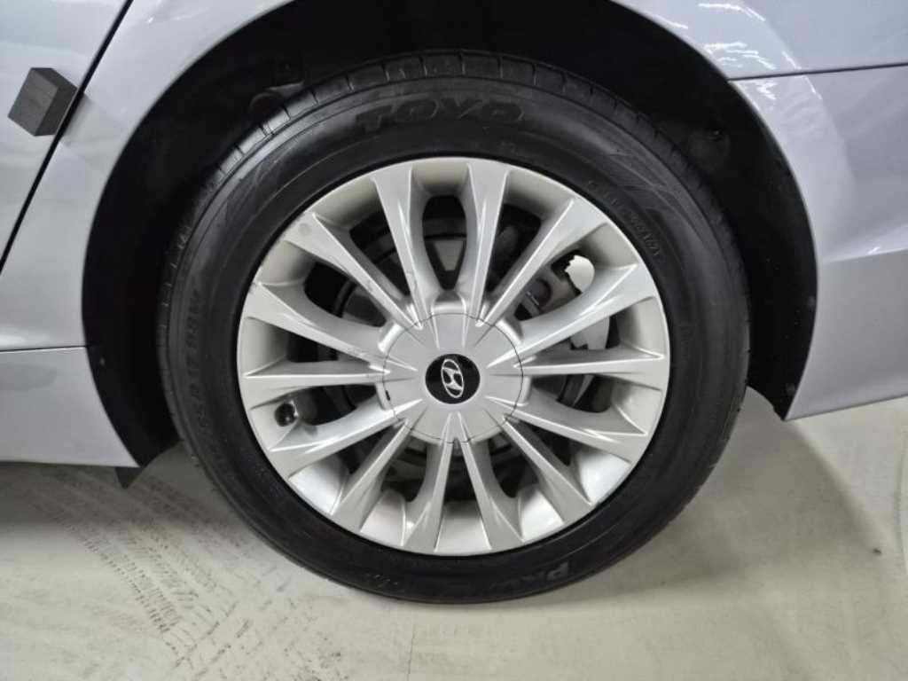 HYUNDAI Sonata 2016 Gris - Importación desde Corea - HF Imports Iquique - Foto 19