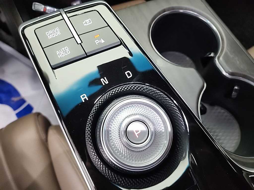 KIA K8 - Vista 8