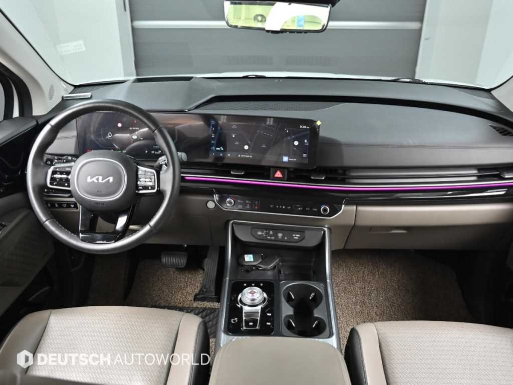 KIA Carnival - Vista 7