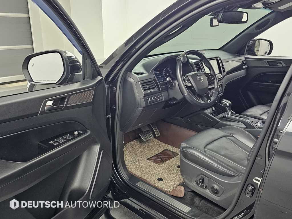 Ssangyong Rexton - Vista 11