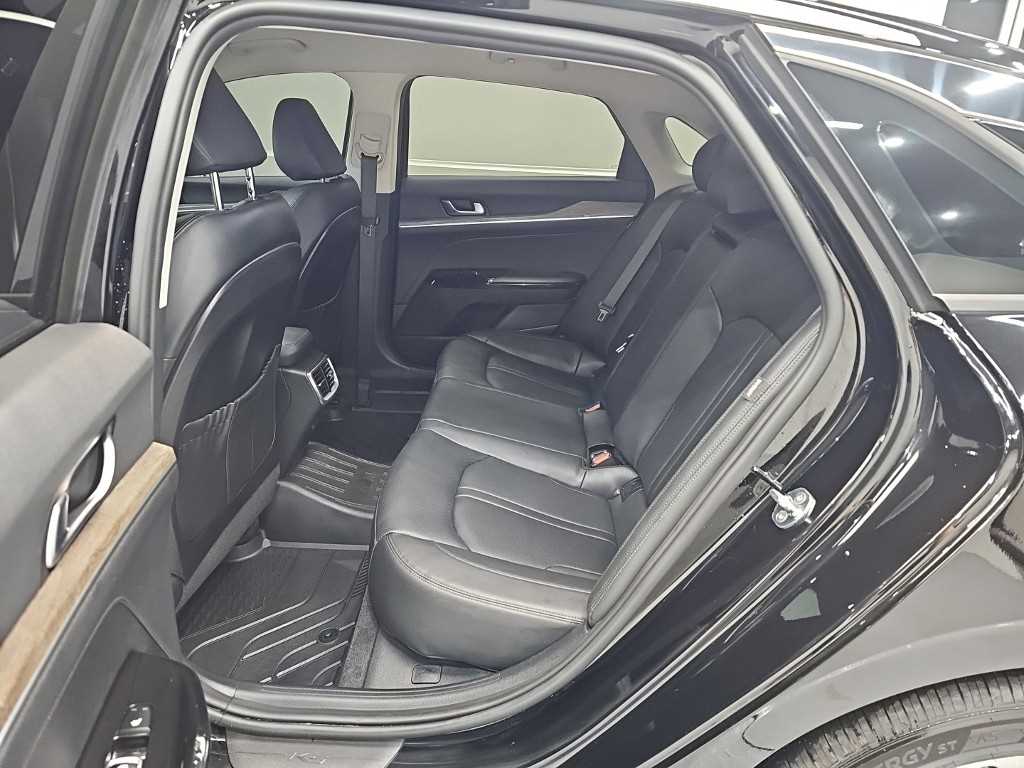 KIA K5 - Vista 12