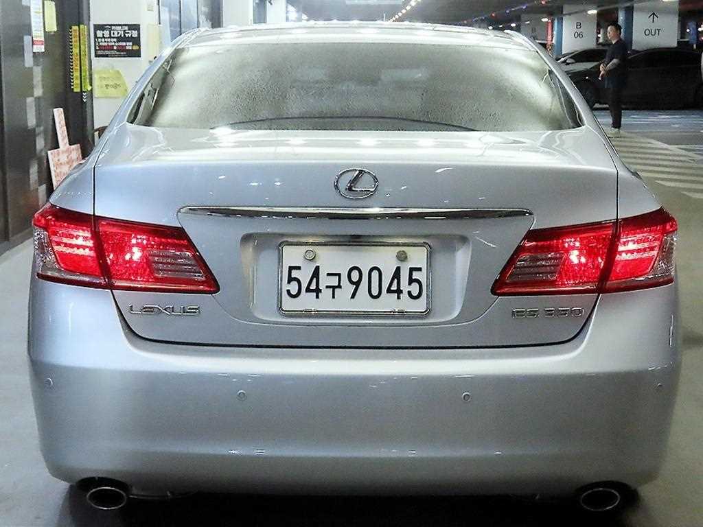 Lexus ES - Vista 5