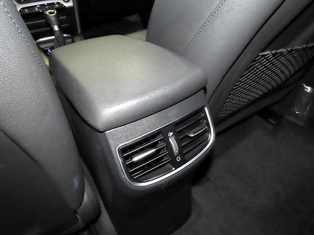 HYUNDAI Avante 2017 Gris - Importación desde Corea - HF Imports Iquique - Foto 17