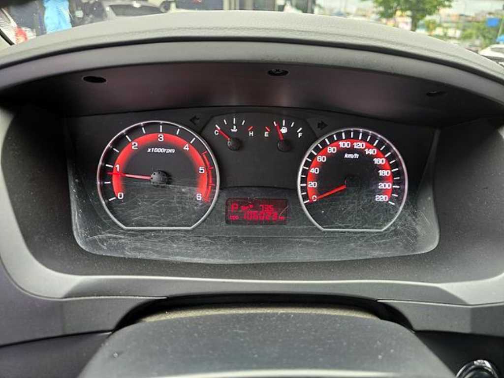 Ssangyong Korando - Vista 12
