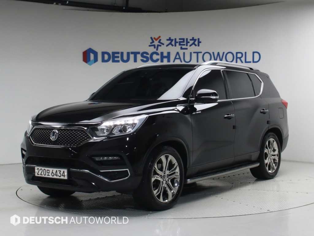 Ssangyong Rexton 2019 Negro - Importación desde Corea - HF Imports Iquique - Foto 1