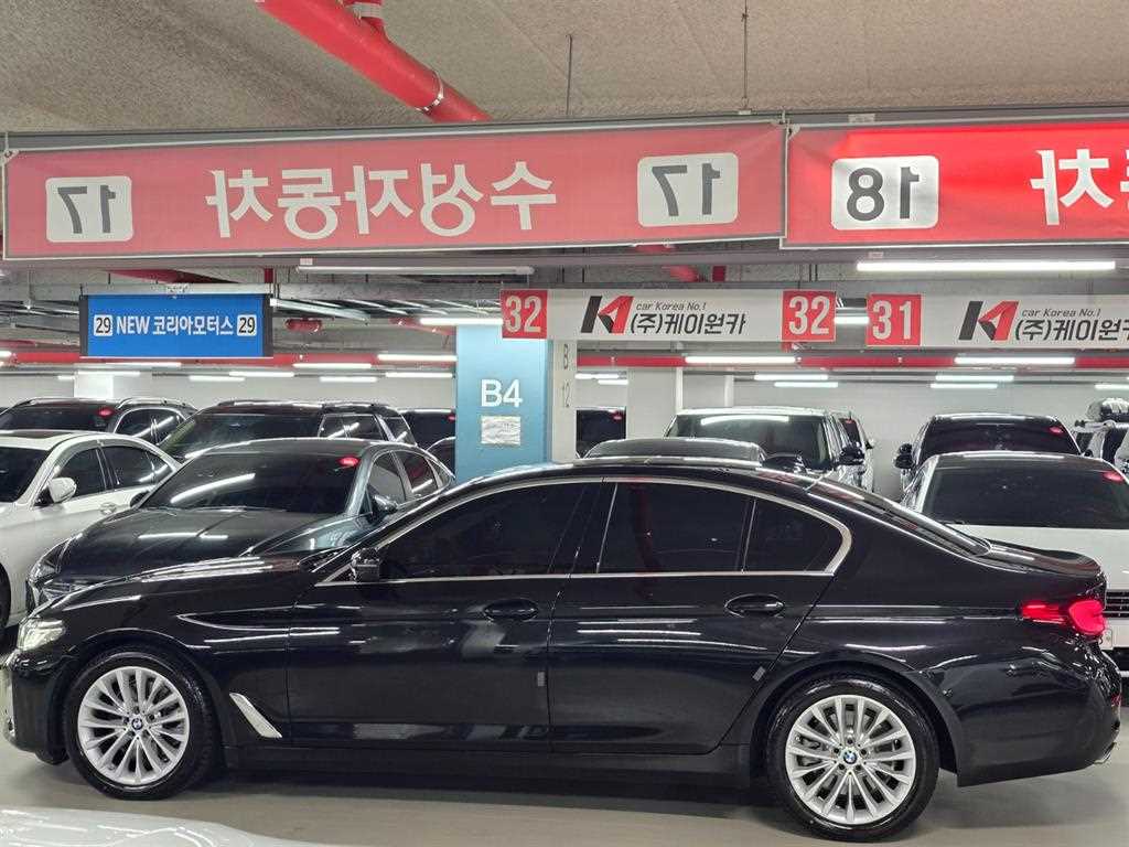 BMW 5 Series - Vista 3