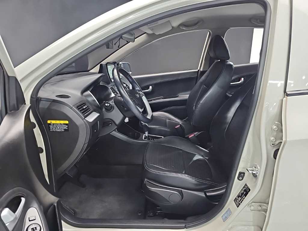 KIA Morning - Vista 11