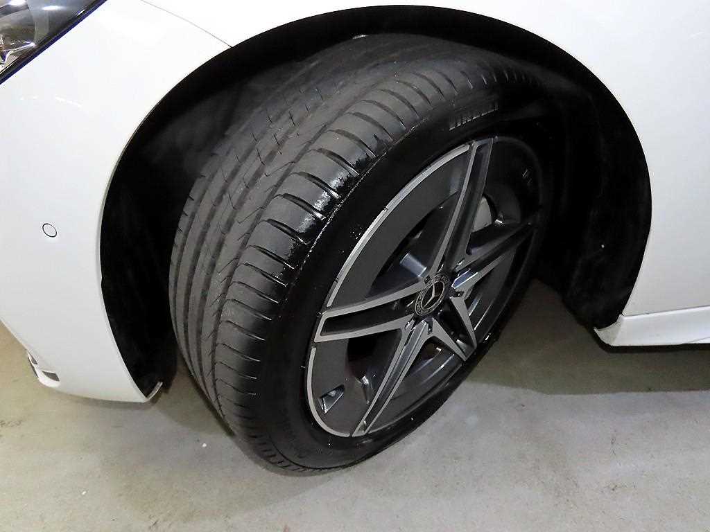 Mercedes Benz C Class 2025 Blanco - Importación desde Corea - HF Imports Iquique - Foto 18