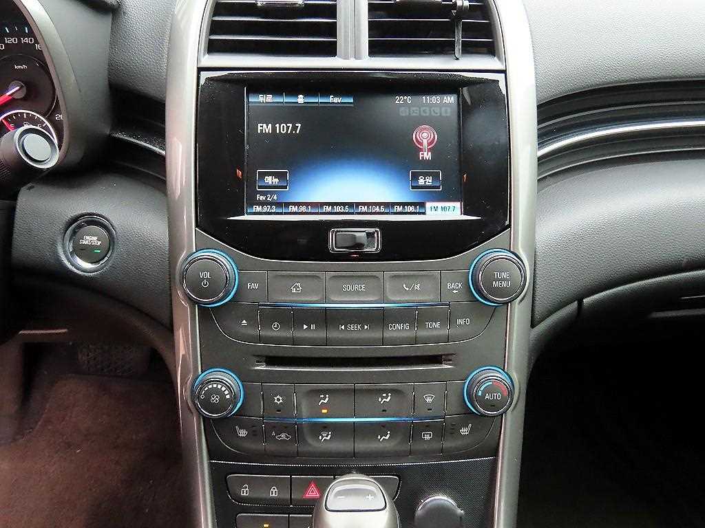 Chevrolet Malibu - Vista 12