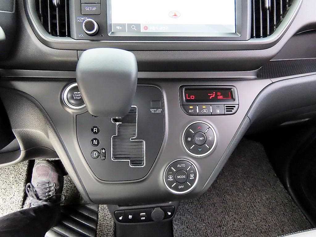 KIA Ray - Vista 10