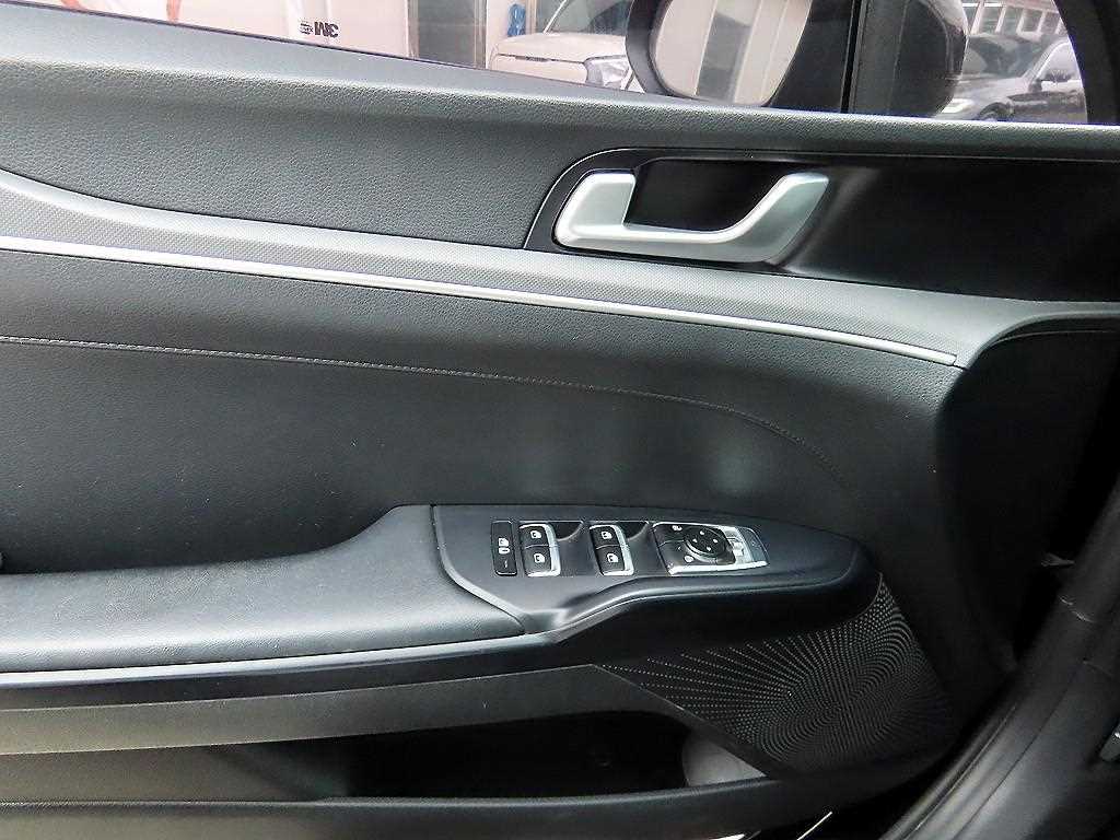 KIA K5 - Vista 11