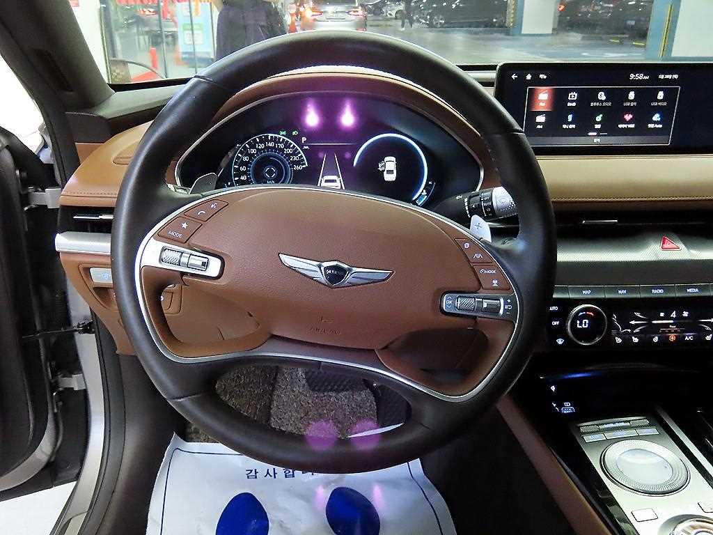 Genesis G80 - Vista 8