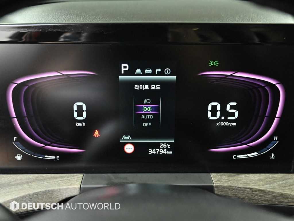 KIA K8 - Vista 8
