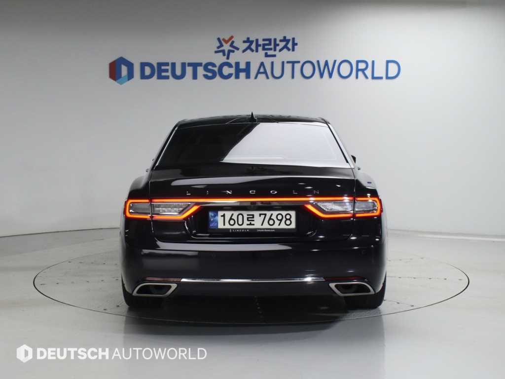 Lincoln Continental - Vista 4