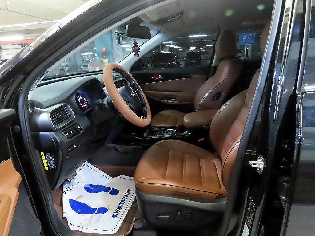 KIA Sorento - Vista 7