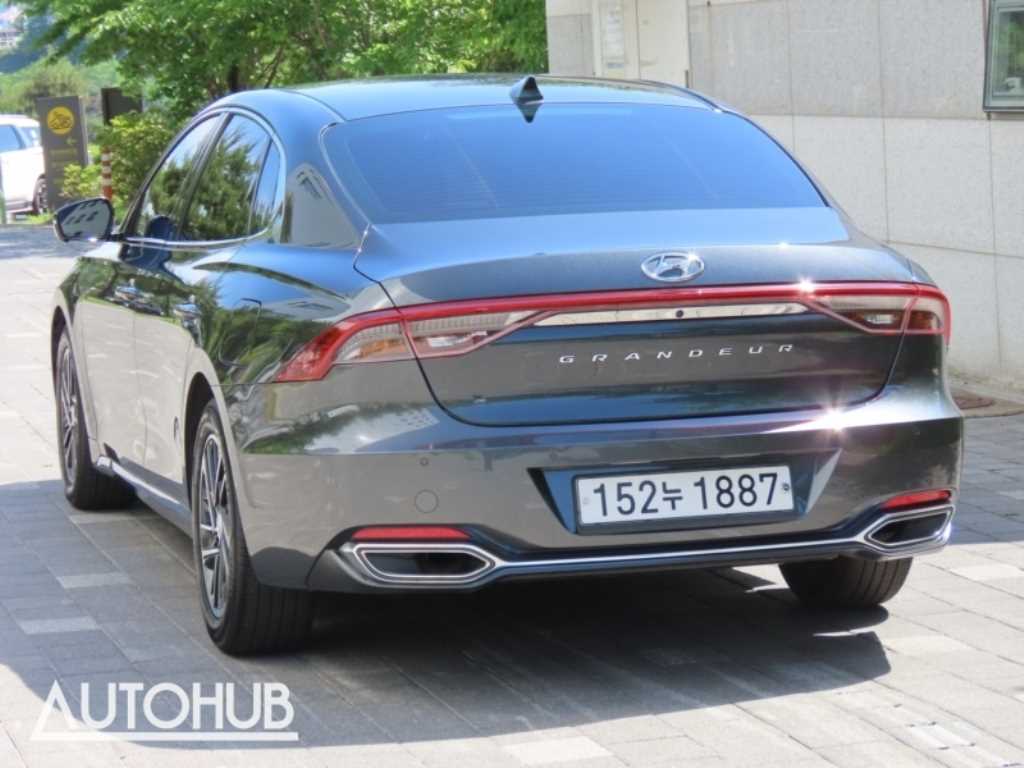 HYUNDAI Grandeur - Vista 4
