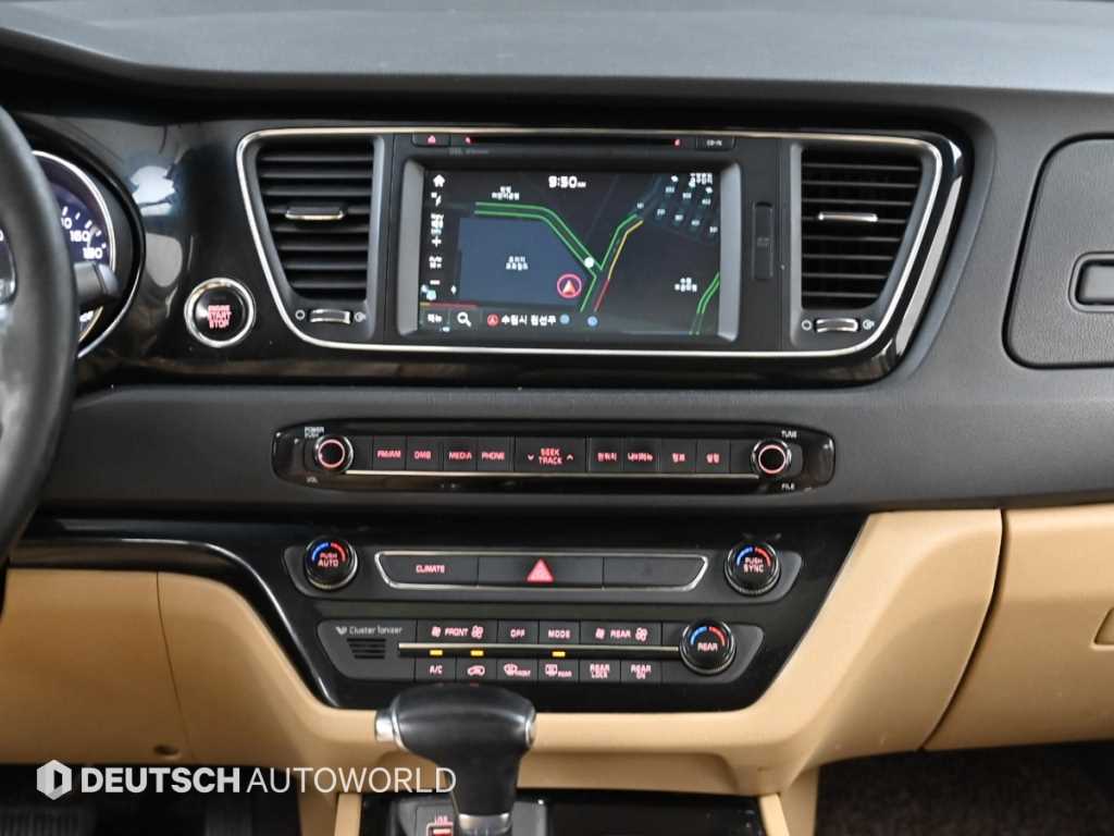 KIA Carnival 2017 Negro - Importación desde Corea - HF Imports Iquique - Foto 14