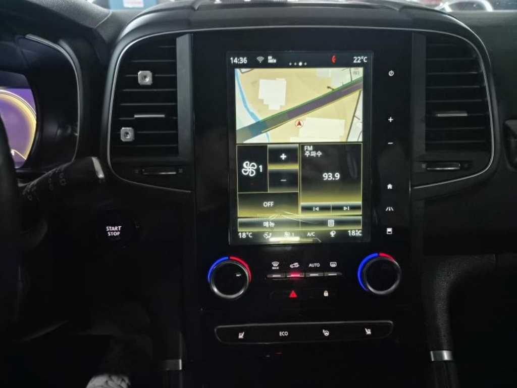 SAMSUNG QM6 - Vista 5