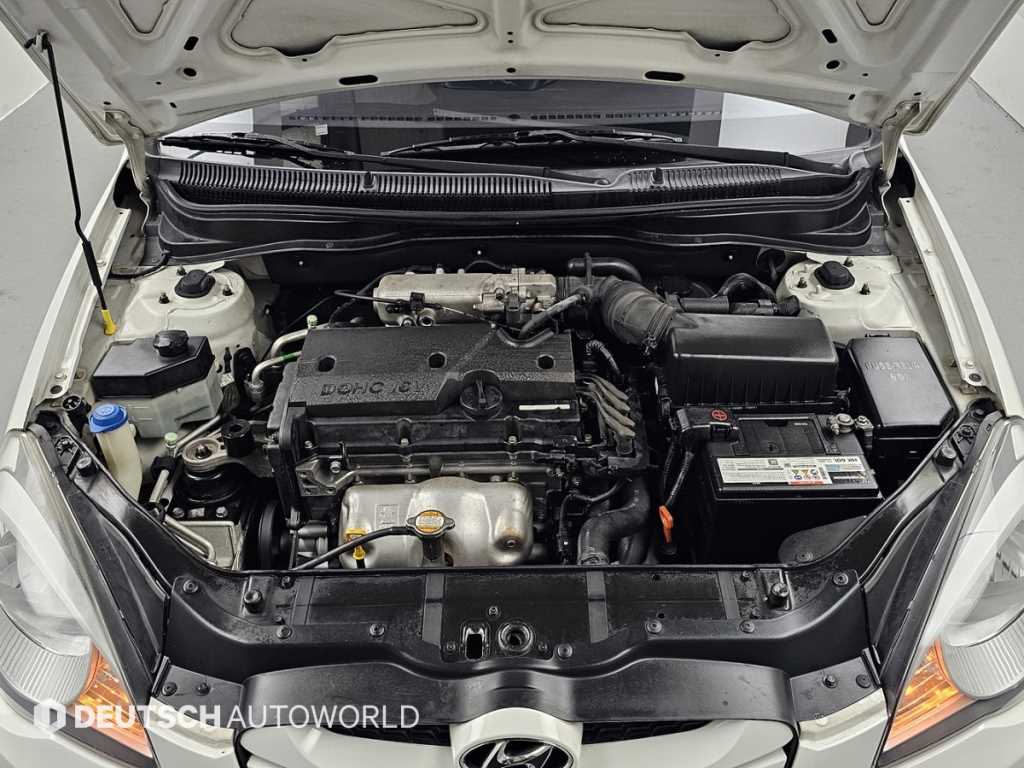 HYUNDAI Verna - Vista 6