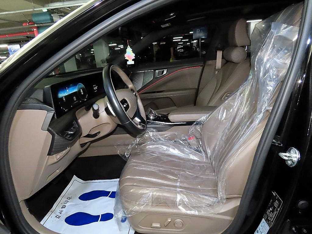 KIA K8 - Vista 6