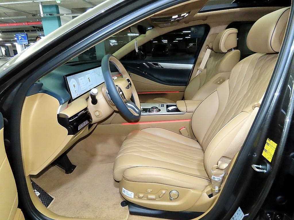 Genesis G80 - Vista 6